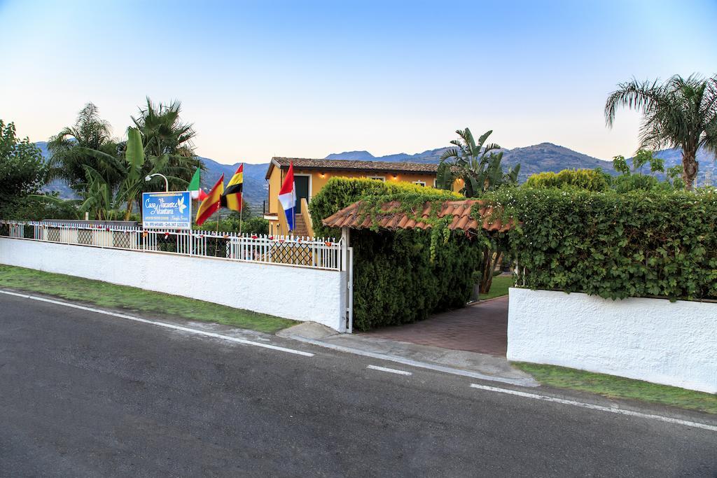 Casa Vacanze Alcantara Gaggi Exterior foto